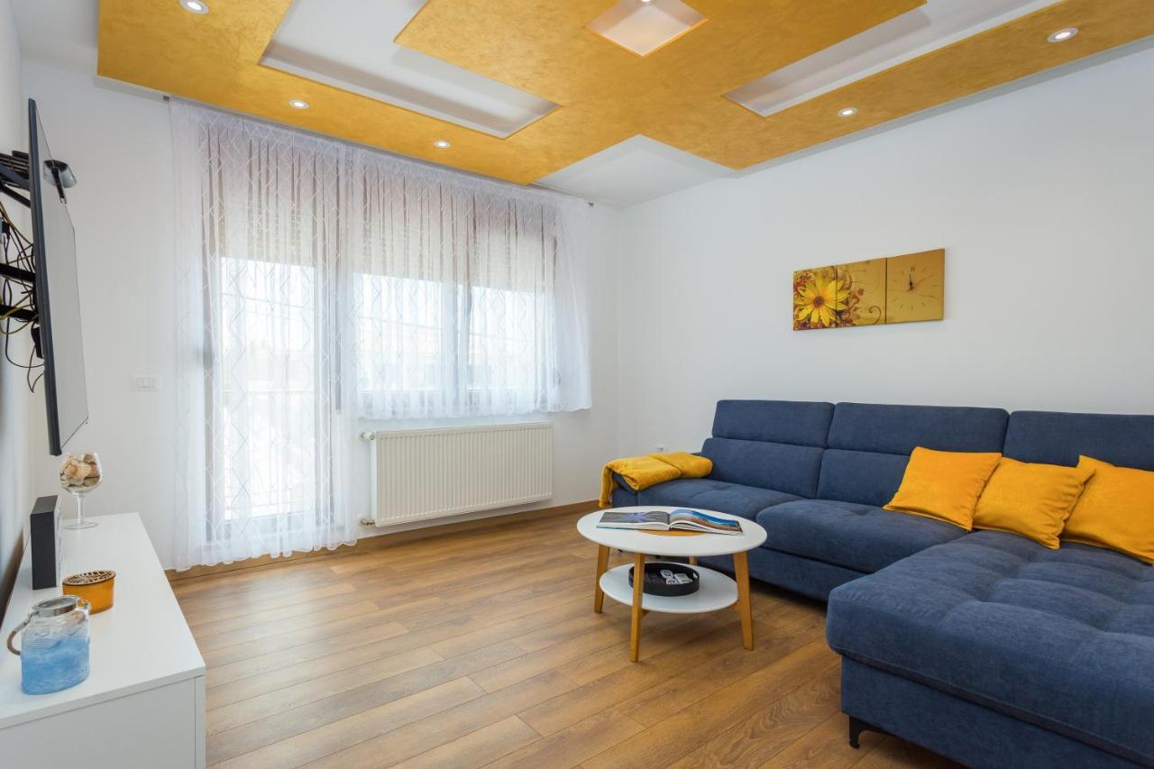 Apartmán Lumalu Galižana Exteriér fotografie