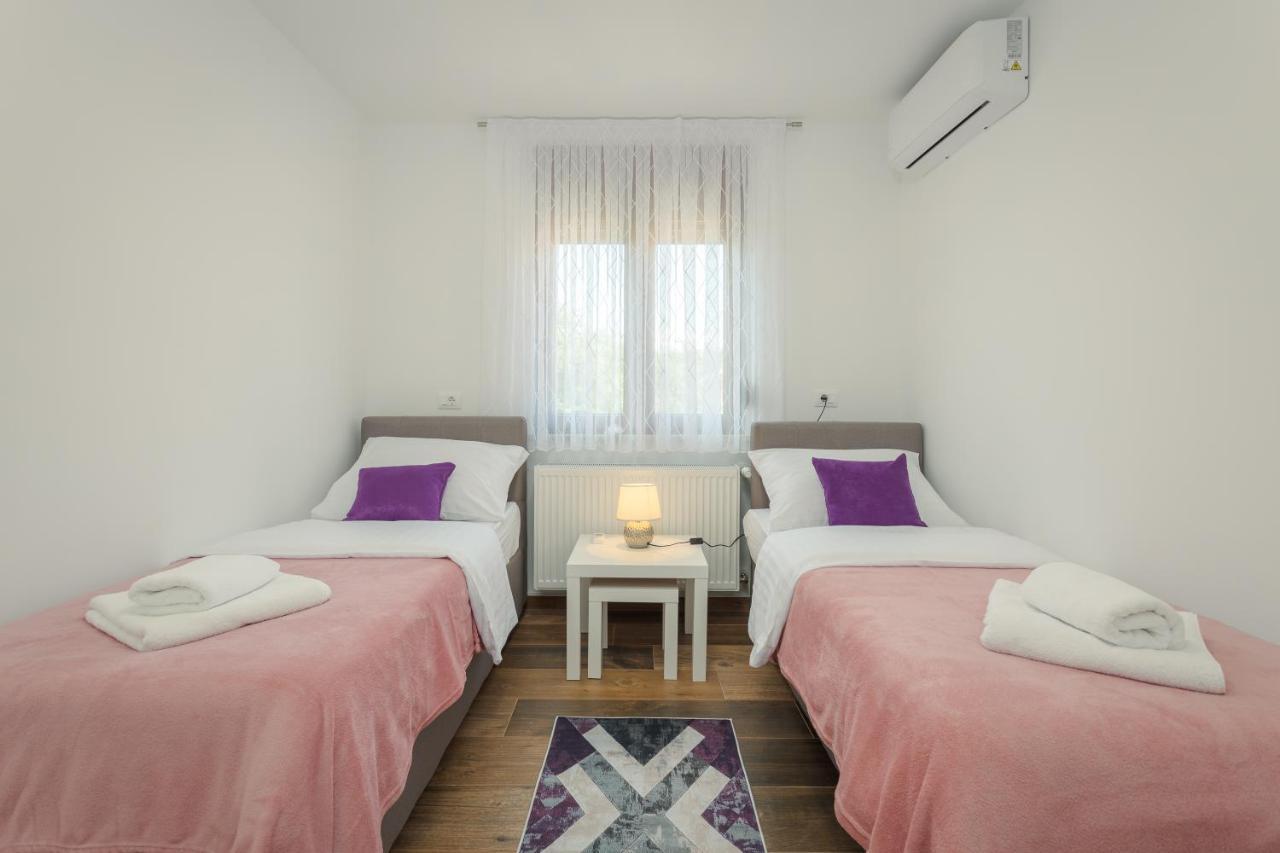 Apartmán Lumalu Galižana Exteriér fotografie