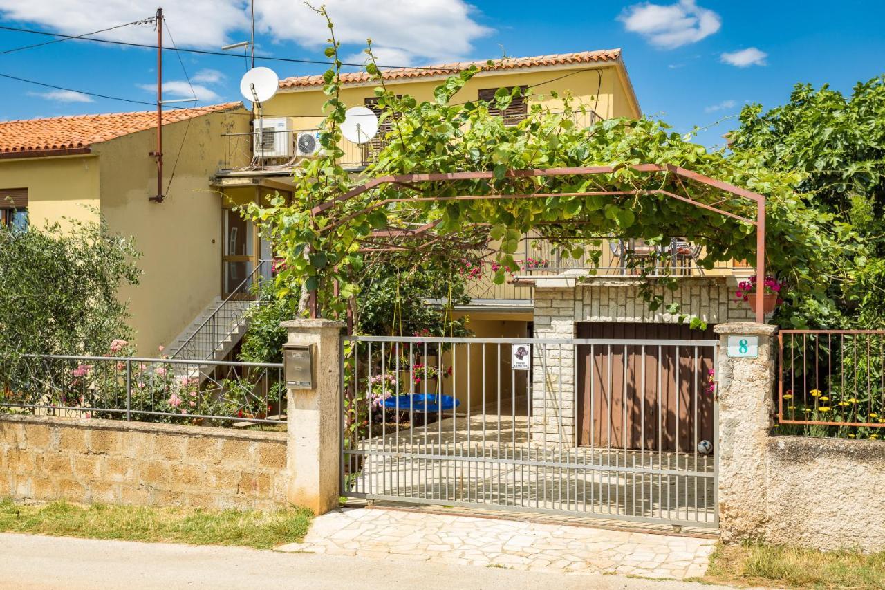 Apartmán Lumalu Galižana Exteriér fotografie